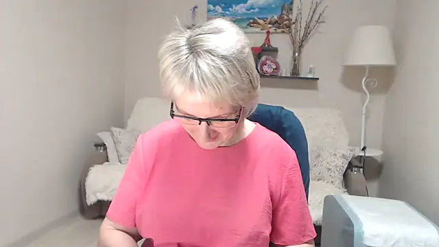 FleurMays online show from 02-26-26, 03:44