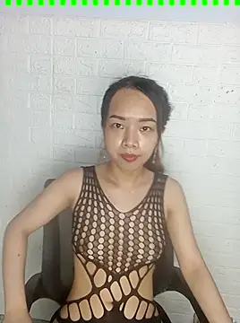 Snapshot of Baby2903 chatting on 02-14-25, 07:33 Baby2903 online show from 02-14-25, 07:33