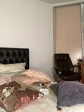 Snapshot of Goddess_Squirt_ chatting on 06-09-26, 11:27 Goddess Squirt online show from 06-09-26, 11:27