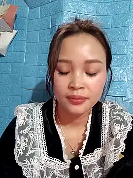 Snapshot of vatb chatting on 12-22-24, 05:12 vatb online show from 12-22-24, 05:12