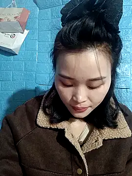 Snapshot of vatb chatting on 01-18-25, 02:36 vatb online show from 01-18-25, 02:36