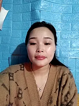 Snapshot of vatb chatting on 02-15-25, 01:21 vatb online show from 02-15-25, 01:21