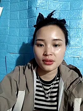 Snapshot of vatb chatting on 03-09-25, 11:36 vatb online show from 03-09-25, 11:36