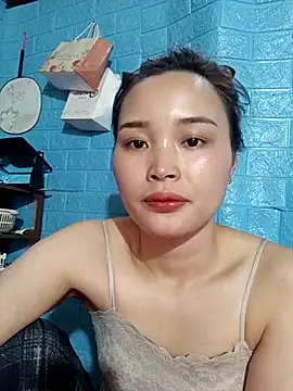 Snapshot of vatb chatting on 03-21-25, 07:22 vatb online show from 03-21-25, 07:22