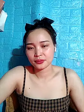 Snapshot of vatb chatting on 03-21-25, 03:57 vatb online show from 03-21-25, 03:57