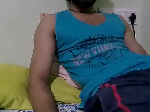 Snapshot of thegoodboy6060 chatting on 05-29-26, 10:35 thegoodboy6060 online show from 05-29-26, 10:35