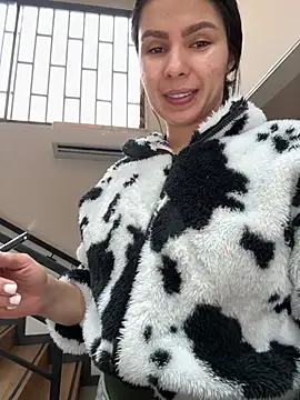 SofiaG  online show from 01-09-25, 12:52