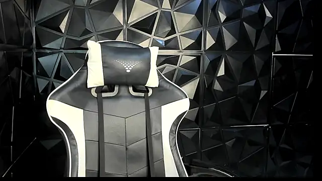 HelueHorny13 online show from 10-01-25, 05:35