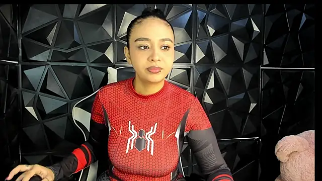 HelueHorny13 online show from 02-10-26, 04:11