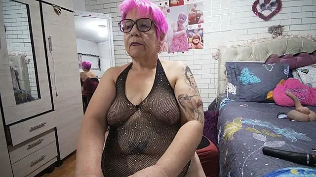 maturehot 65 online show from 02-19-26, 11:01