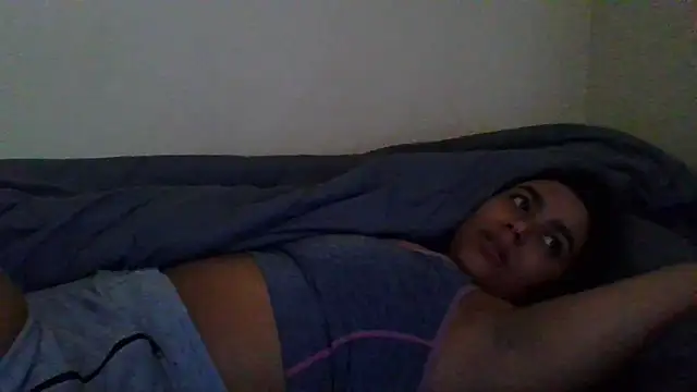 cinnaminnie online show from 01-17-25, 05:51