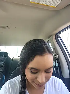 cinnaminnie online show from 02-28-25, 07:25