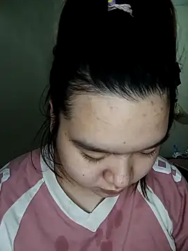 Thomgdee online show from 10-31-25, 01:17