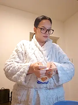 Snapshot of Jujuicy_97 chatting on 12-01-25, 06:46 Jujuicy 97 online show from 12-01-25, 06:46