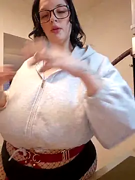 Snapshot of Jujuicy_97 chatting on 02-04-26, 08:09 Jujuicy 97 online show from 02-04-26, 08:09