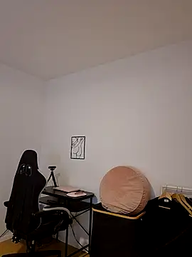 Snapshot of Jujuicy_97 chatting on 02-10-26, 09:02 Jujuicy 97 online show from 02-10-26, 09:02