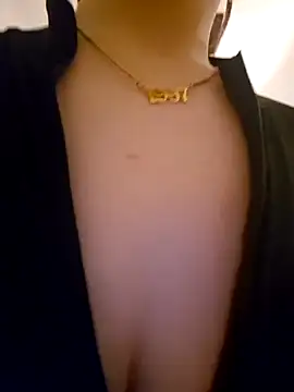 Snapshot of Jujuicy_97 chatting on 03-01-26, 04:03 Jujuicy 97 online show from 03-01-26, 04:03