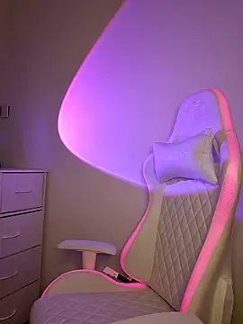 Jujuicy 97 online show from 03-13-26, 10:33