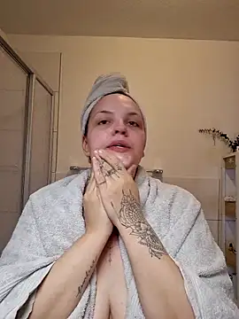 Jujuicy 97 online show from 04-03-26, 09:18