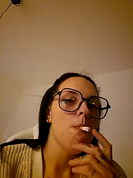 Snapshot of Jujuicy_97 chatting on 06-10-26, 11:03 Jujuicy 97 online show from 06-10-26, 11:03