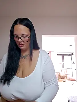 Snapshot of Jujuicy_97 chatting on 07-15-26, 10:09 Jujuicy 97 online show from 07-15-26, 10:09