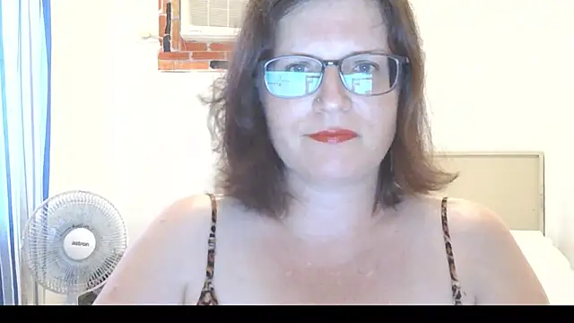 CrimsonMistress online show from 03-18-26, 10:24