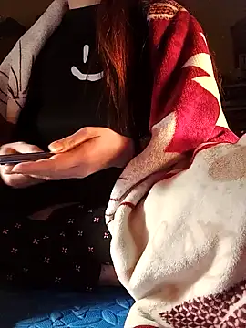 JasminePham online show from 01-18-25, 04:31