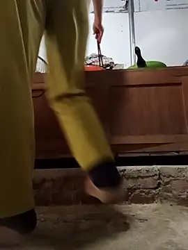 JasminePham online show from 03-11-25, 06:53