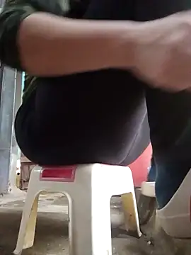 JasminePham online show from 03-12-25, 12:53