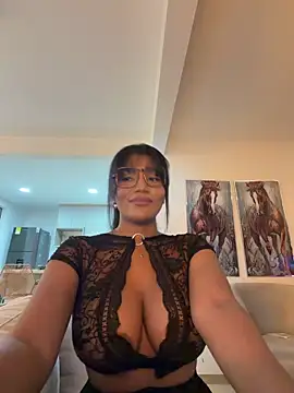Jessie-pradoo online show from 05-06-26, 10:37