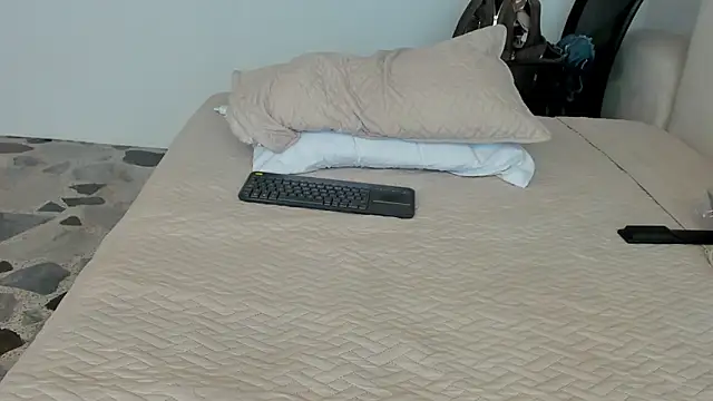 BridgetRodriguez online show from 01-20-25, 06:21