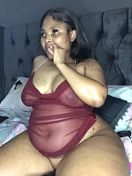 Snapshot of Anaelle24 chatting on 03-13-25, 12:13 Anaelle24 online show from 03-13-25, 12:13