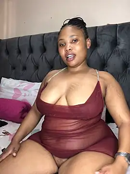 Snapshot of Anaelle24 chatting on 02-19-26, 06:20 Anaelle24 online show from 02-19-26, 06:20