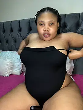 Anaelle24 online show from 05-21-26, 07:10