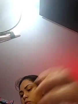 Snapshot of Mily_pao1 chatting on 09-15-25, 03:34 Mily pao1 online show from 09-15-25, 03:34