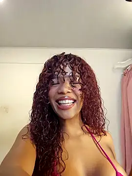 Snapshot of ateneawilliams chatting on 02-04-26, 05:35 ateneawilliams online show from 02-04-26, 05:35