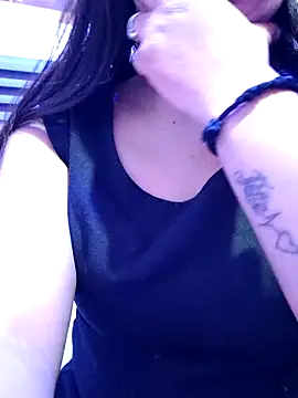 Snapshot of vadapavgirl chatting on 11-01-25, 10:06 vadapavgirl online show from 11-01-25, 10:06