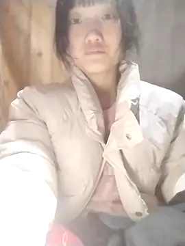 Snapshot of lytamye chatting on 02-26-25, 10:15 lytamye online show from 02-26-25, 10:15