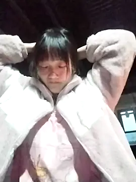 Snapshot of lytamye chatting on 03-06-25, 11:03 lytamye online show from 03-06-25, 11:03