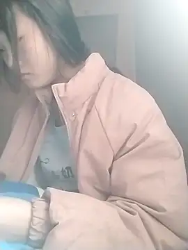 Snapshot of lytamye chatting on 03-20-25, 01:24 lytamye online show from 03-20-25, 01:24