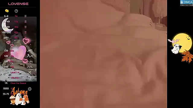 Snapshot of Blondecandie chatting on 10-04-25, 04:38 Blondecandie online show from 10-04-25, 04:38