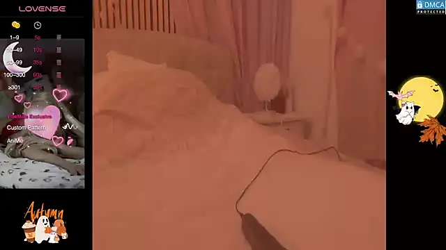 Snapshot of Blondecandie chatting on 10-23-25, 03:55 Blondecandie online show from 10-23-25, 03:55