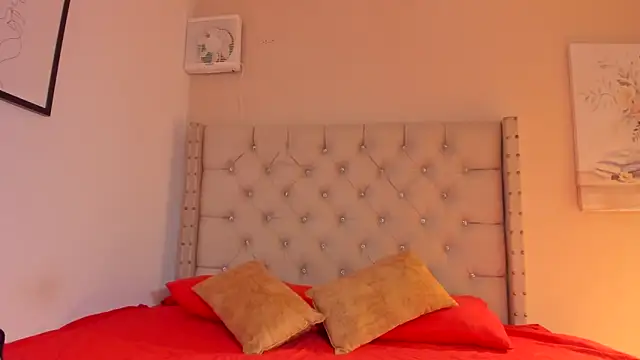 Snapshot of vanesasexyhot21 chatting on 03-01-26, 02:13 vanesasexyhot21 online show from 03-01-26, 02:13