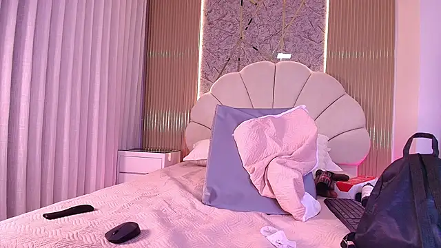 aisha sh online show from 11-11-25, 12:05