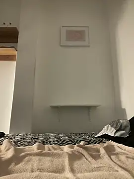 monikaas online show from 12-17-24, 03:06