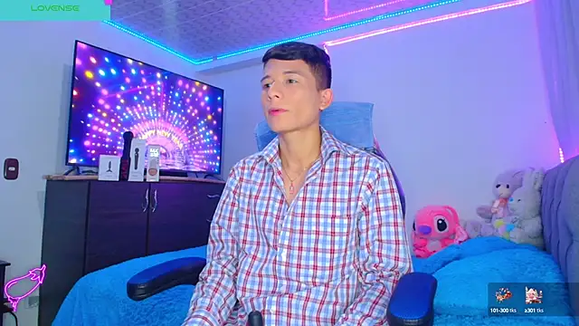 Snapshot of bryamer_19 chatting on 01-03-25, 12:54 bryamer 19 online show from 01-03-25, 12:54