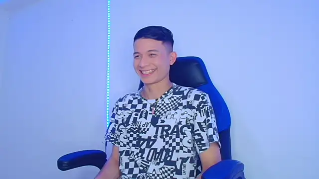 bryamer 19 online show from 02-06-25, 02:11