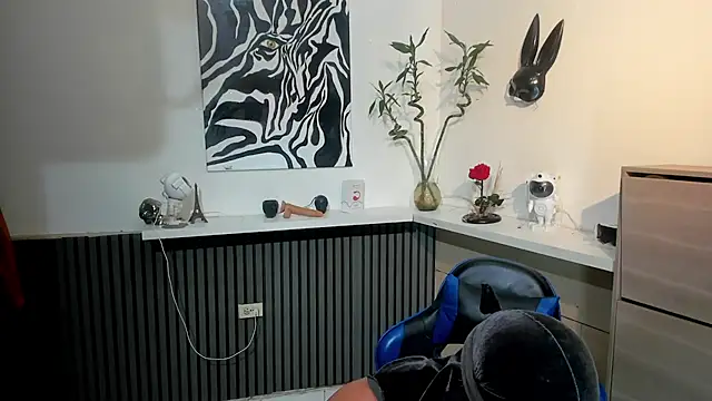 Daemon21 online show from 01-15-26, 08:23