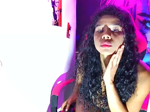 paola hot03 online show from 10-24-25, 02:30