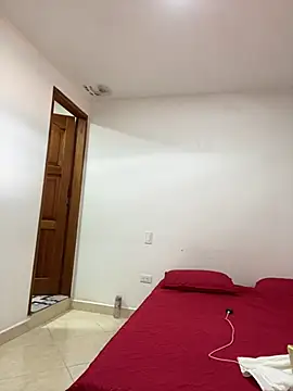 Im Amelia online show from 11-29-25, 01:36